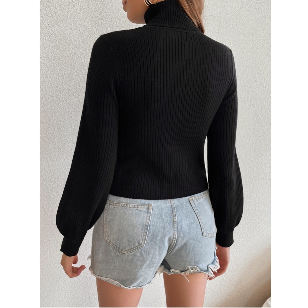 Black Keyhole Rib Knit Turtleneck Sweater Top - Picture 4 of 5